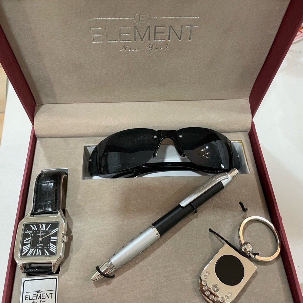 ELEMENT, Men or Women, watch, pen, keychain and sunglass set. NIB
